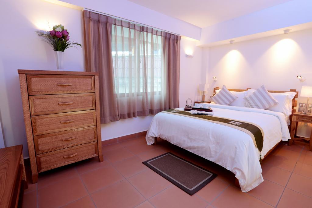 Deluxx Boutique Hotel Sihanoukville Szoba fotó
