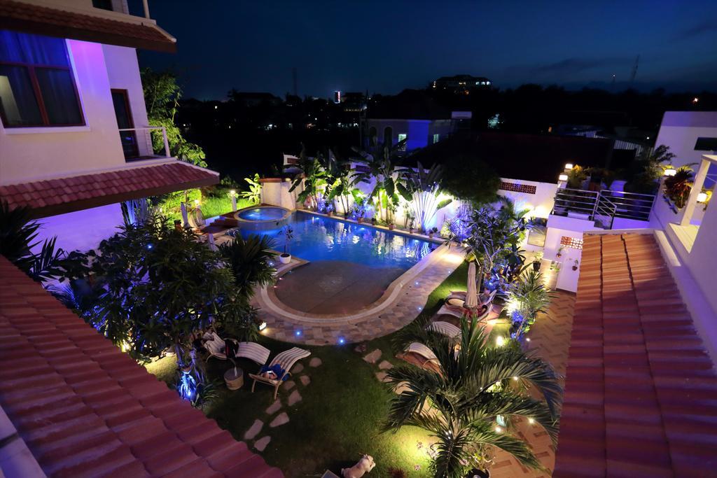 Deluxx Boutique Hotel Sihanoukville Kültér fotó