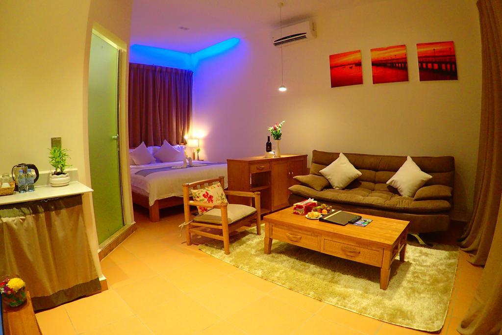 Deluxx Boutique Hotel Sihanoukville Szoba fotó